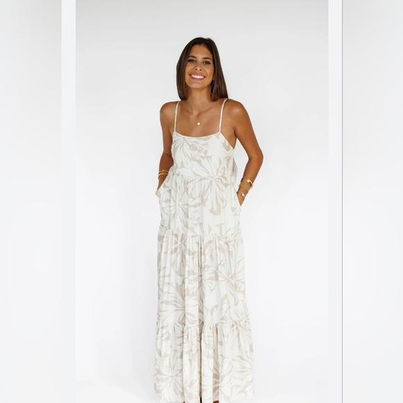 Z SUPPLY LIDO MAXI DRESS PALM LEAF PRINT IN CREAM AND TAN . SIZE X-SMALL. - Picture 2 of 9